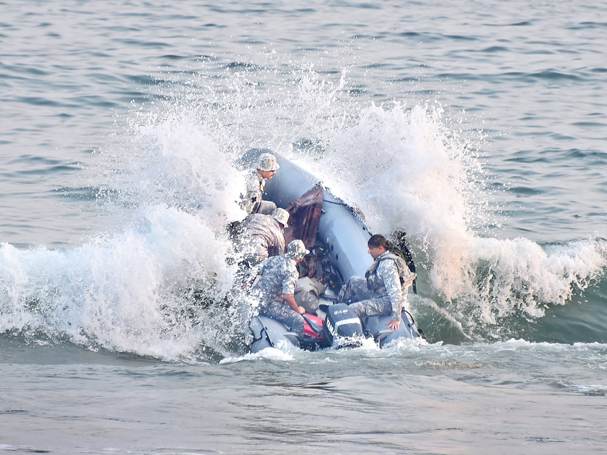 Navy Operational Demonstration Rehearsals From Visakhapatnam - Sakshi10