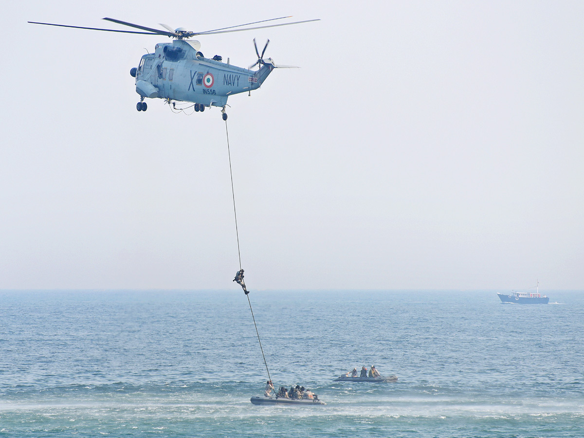 Navy Operational Demonstration Rehearsals From Visakhapatnam - Sakshi17