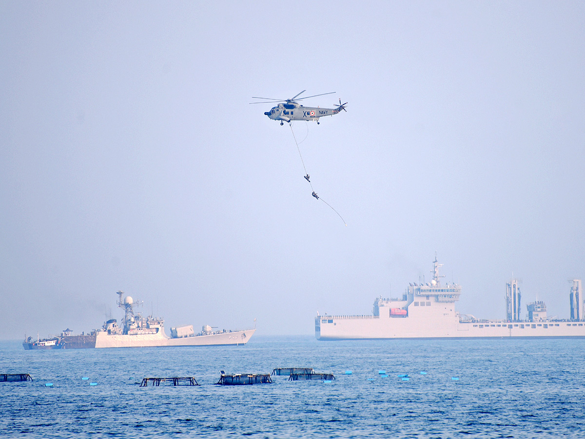 Navy Operational Demonstration Rehearsals From Visakhapatnam - Sakshi20