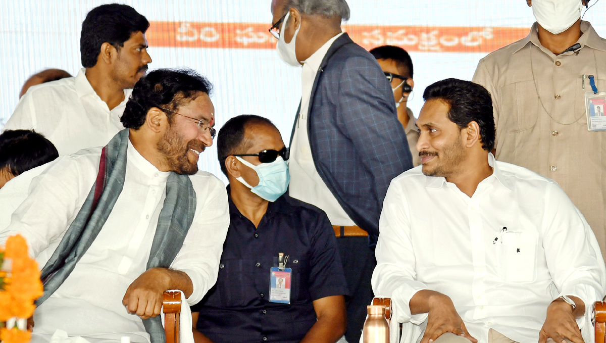 Union Minister Gadkari, CM Jagan Launch Projects In AP  - Sakshi6