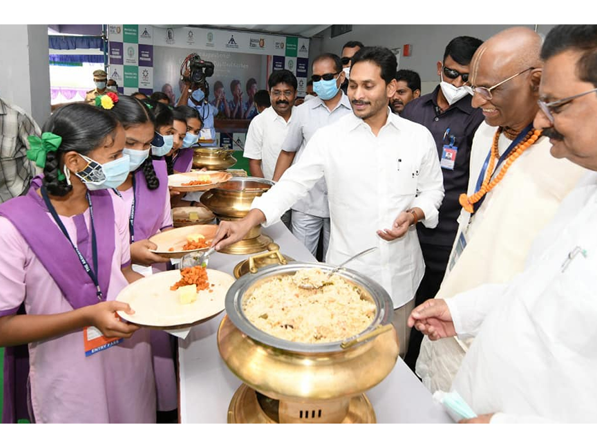  CM YS Jagan Participated in Bhoomi Pooja of Hare Krishna Gokula Kshetram Photo Gallery - Sakshi12