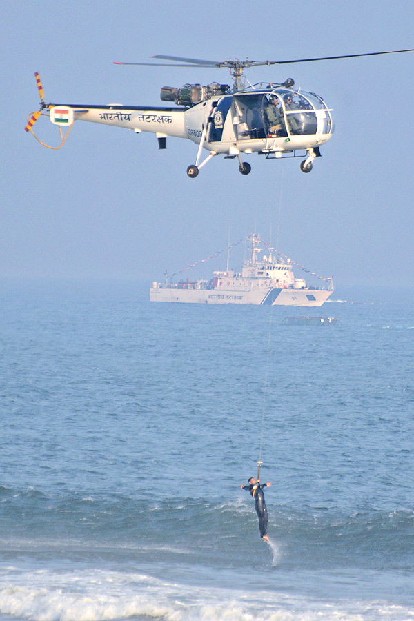 Indian Coast Guard Day special Gallery Photos Visakhapatnam - Sakshi16