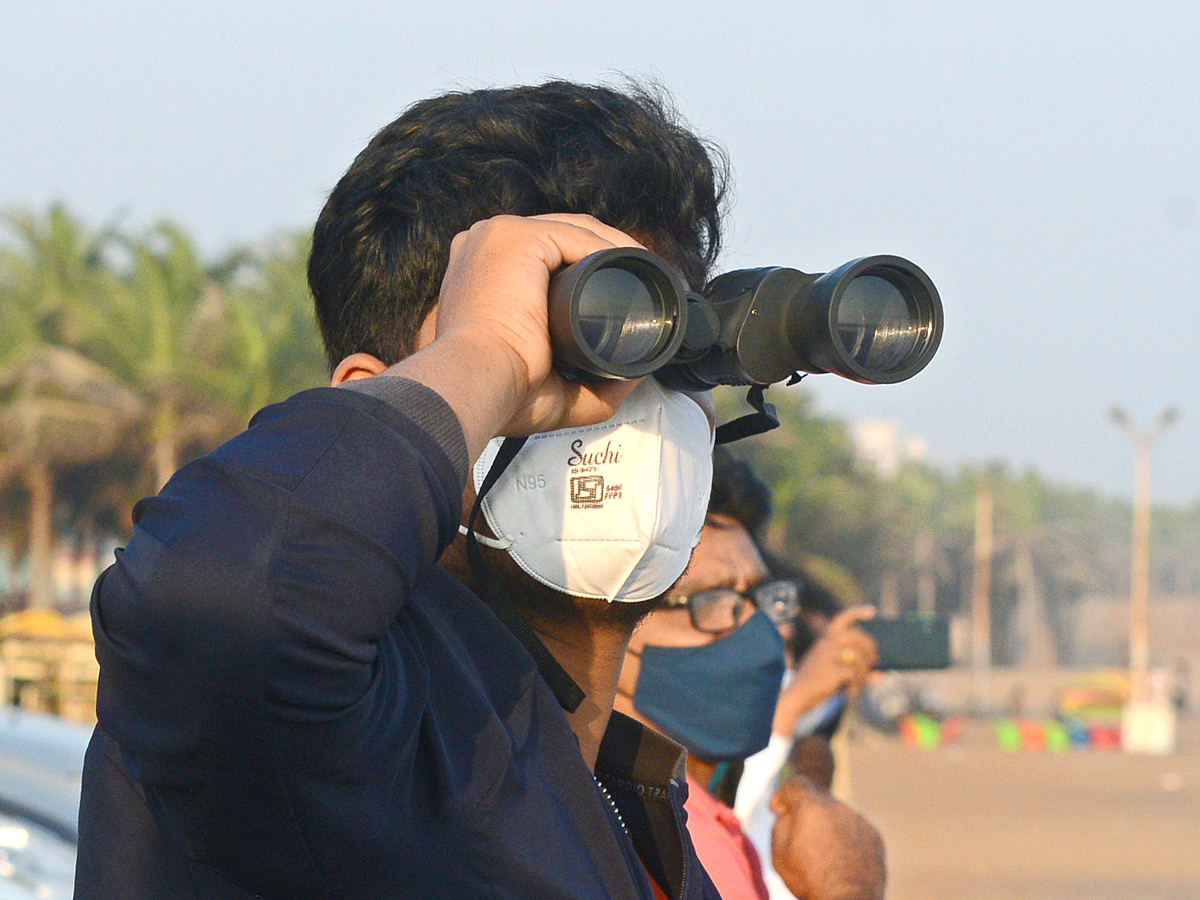 Indian Coast Guard Day special Gallery Photos Visakhapatnam - Sakshi4