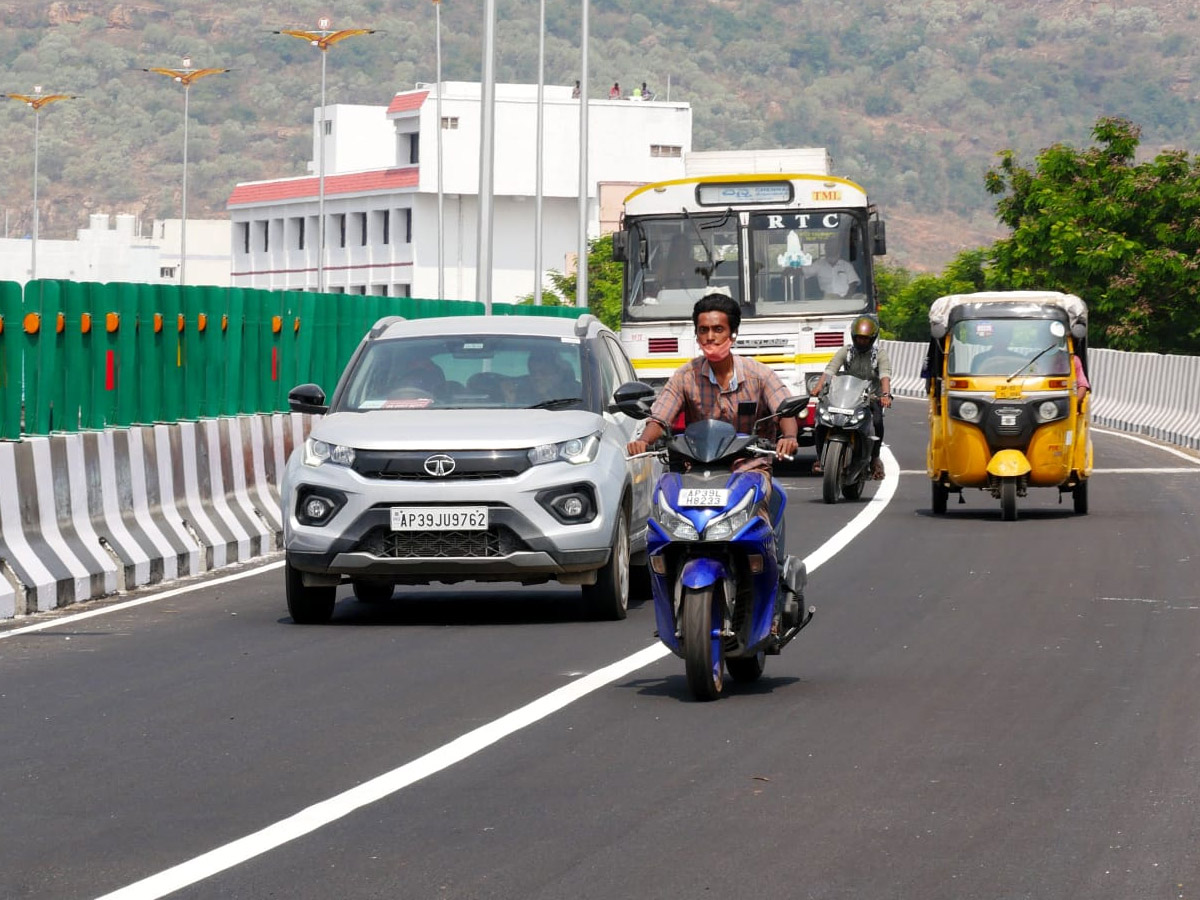 Srinivasa sethu flyover completed Photo Gallery - Sakshi16