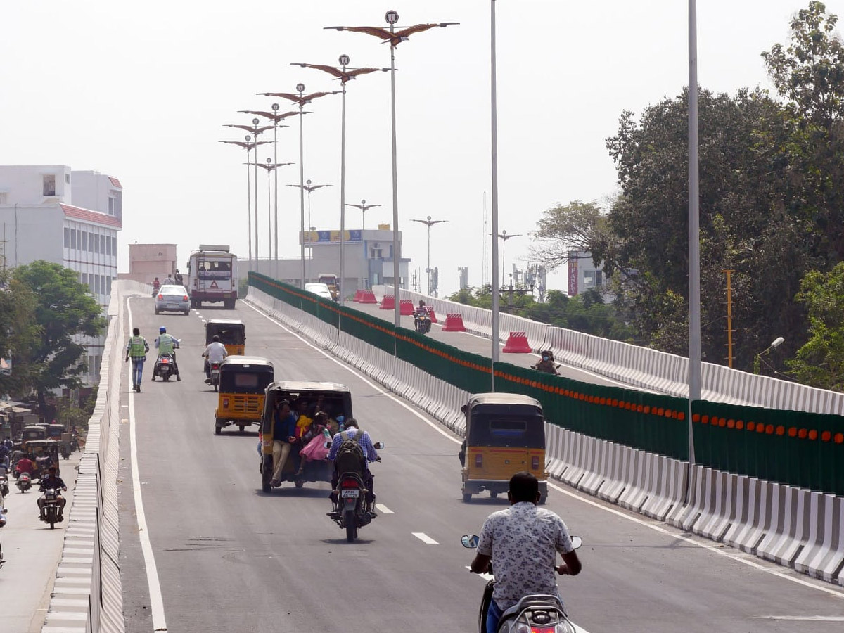 Srinivasa sethu flyover completed Photo Gallery - Sakshi9