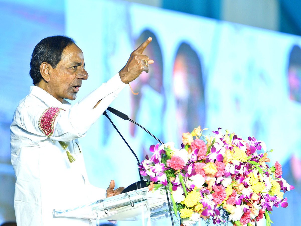 CM KCR inaugurates Mallanna Sagar reservoir in Siddipet - Sakshi5