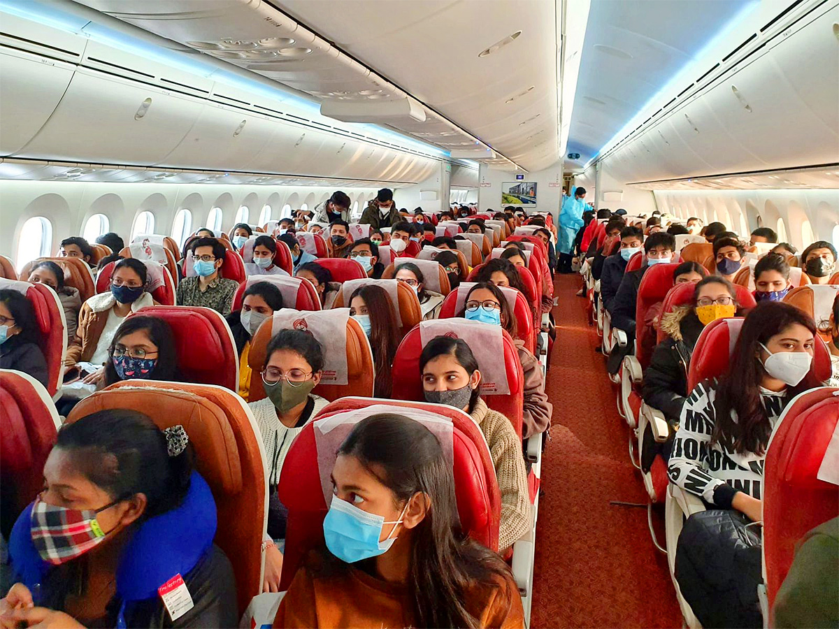 Air India Flight Carrying 219 Indian Students In Mumbai From Ukraine - Sakshi5