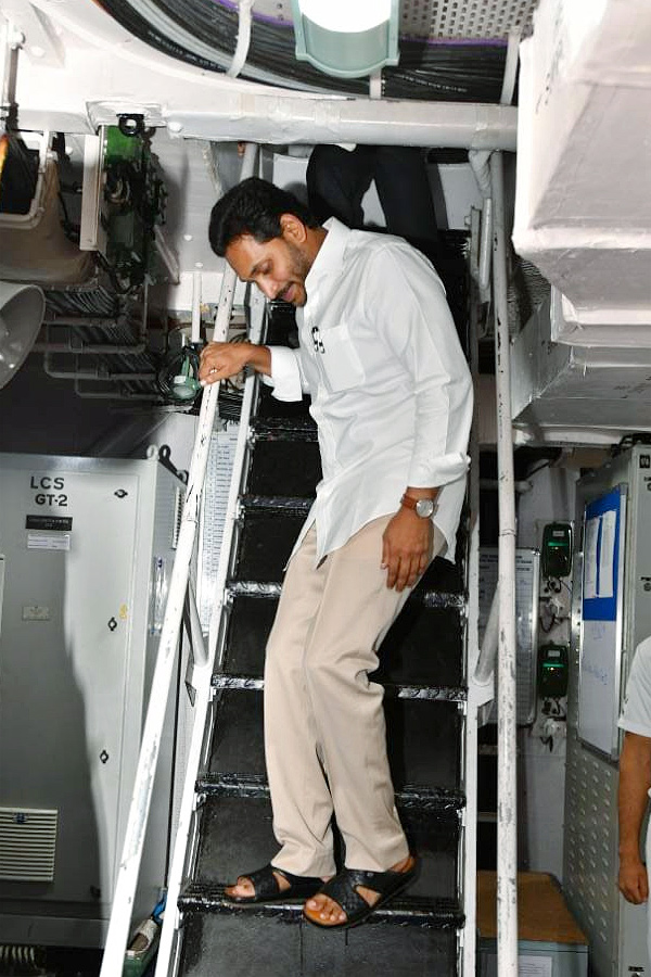 CM YS Jagan Visakhapatnam Tour Photo Gallery - Sakshi22