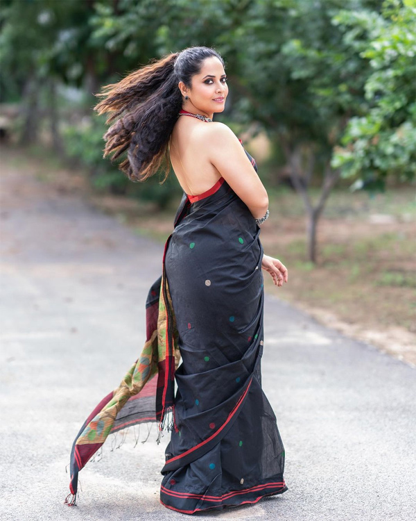 Anasuya Bharadwaj Latest Photos - Sakshi16