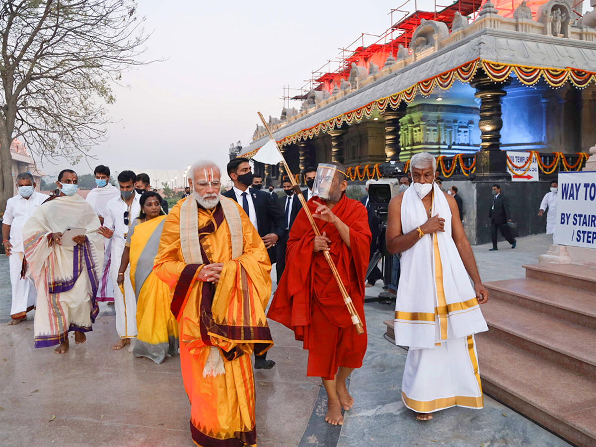 prime minister Narendra modi Hyderabad Tour photo Gallery - Sakshi11