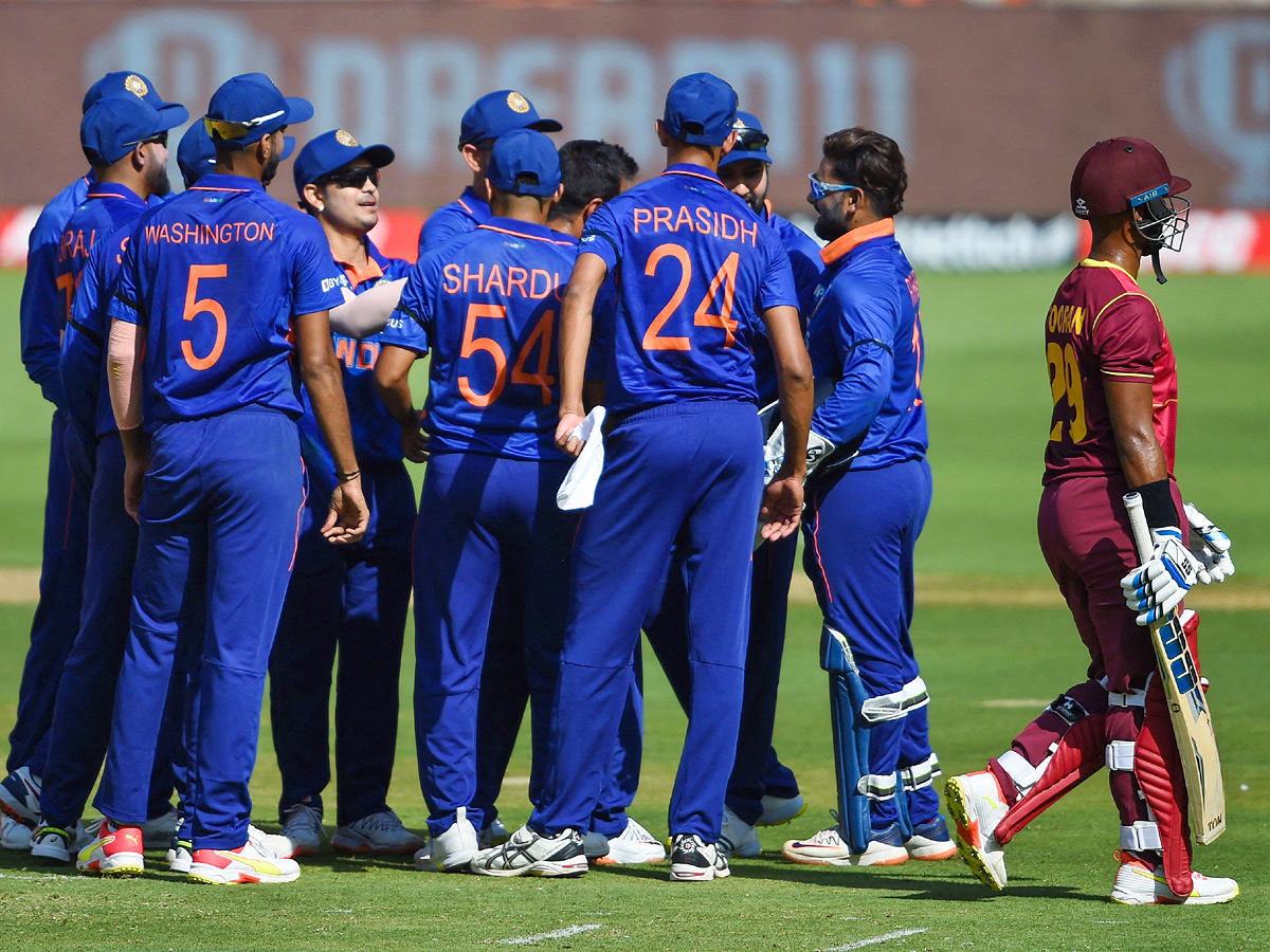 India beat West Indies by 6 wickets Photo Gallery - Sakshi18