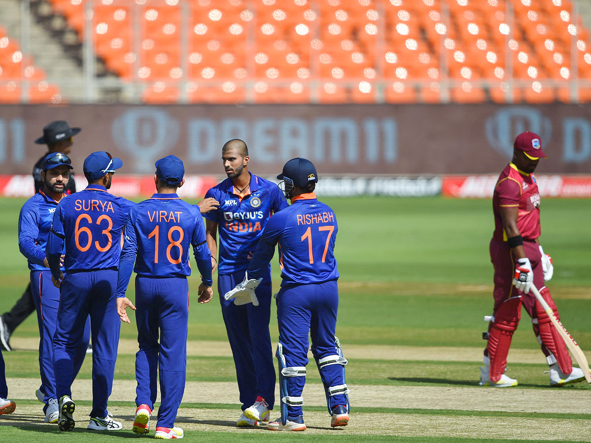 India beat West Indies by 6 wickets Photo Gallery - Sakshi19