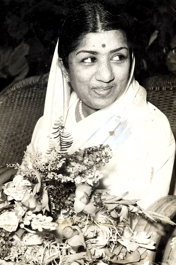 Lata Mangeshkar Rare Photo Gallery - Sakshi22