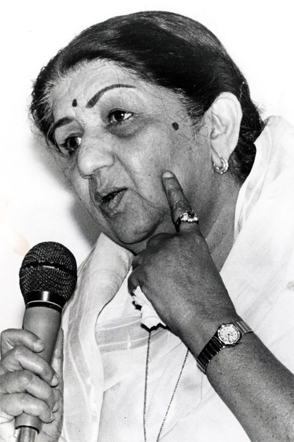 Lata Mangeshkar Rare Photo Gallery - Sakshi23