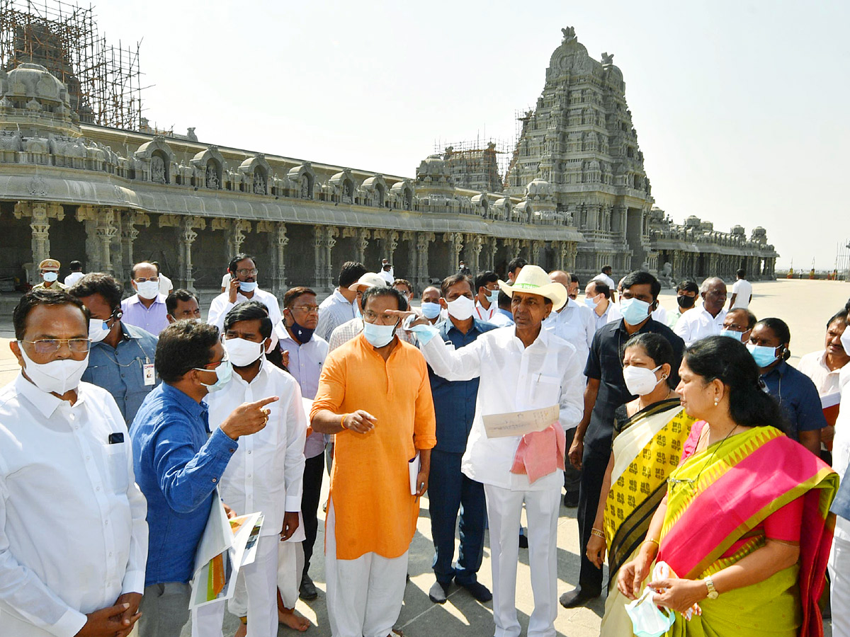 CM KCR Yadadri Tour Photos - Sakshi1