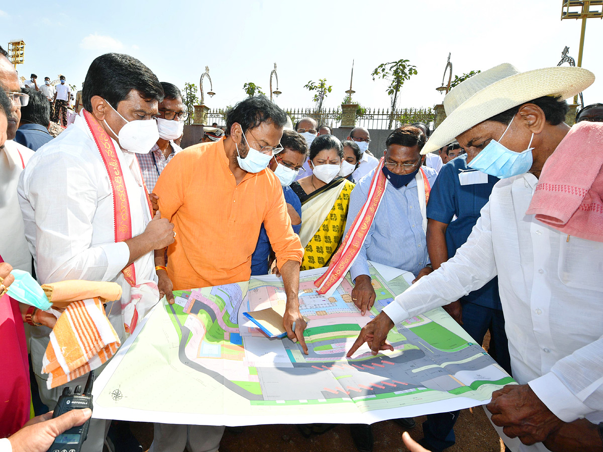 CM KCR Yadadri Tour Photos - Sakshi16