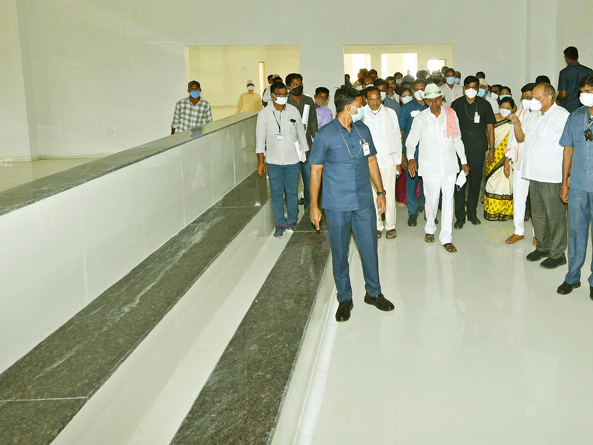 CM KCR Yadadri Tour Photos - Sakshi6