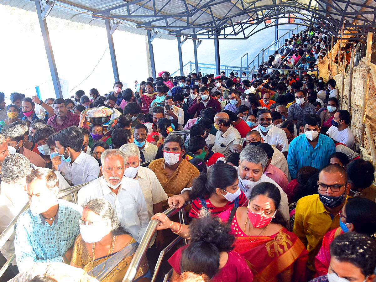 Maha shivratri Keesaragutta Temple Photos - Sakshi12