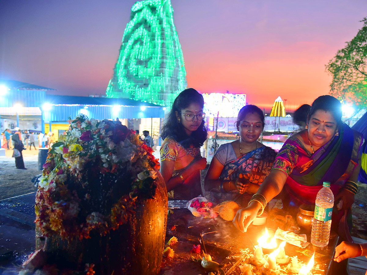 Maha shivratri Keesaragutta Temple Photos - Sakshi22