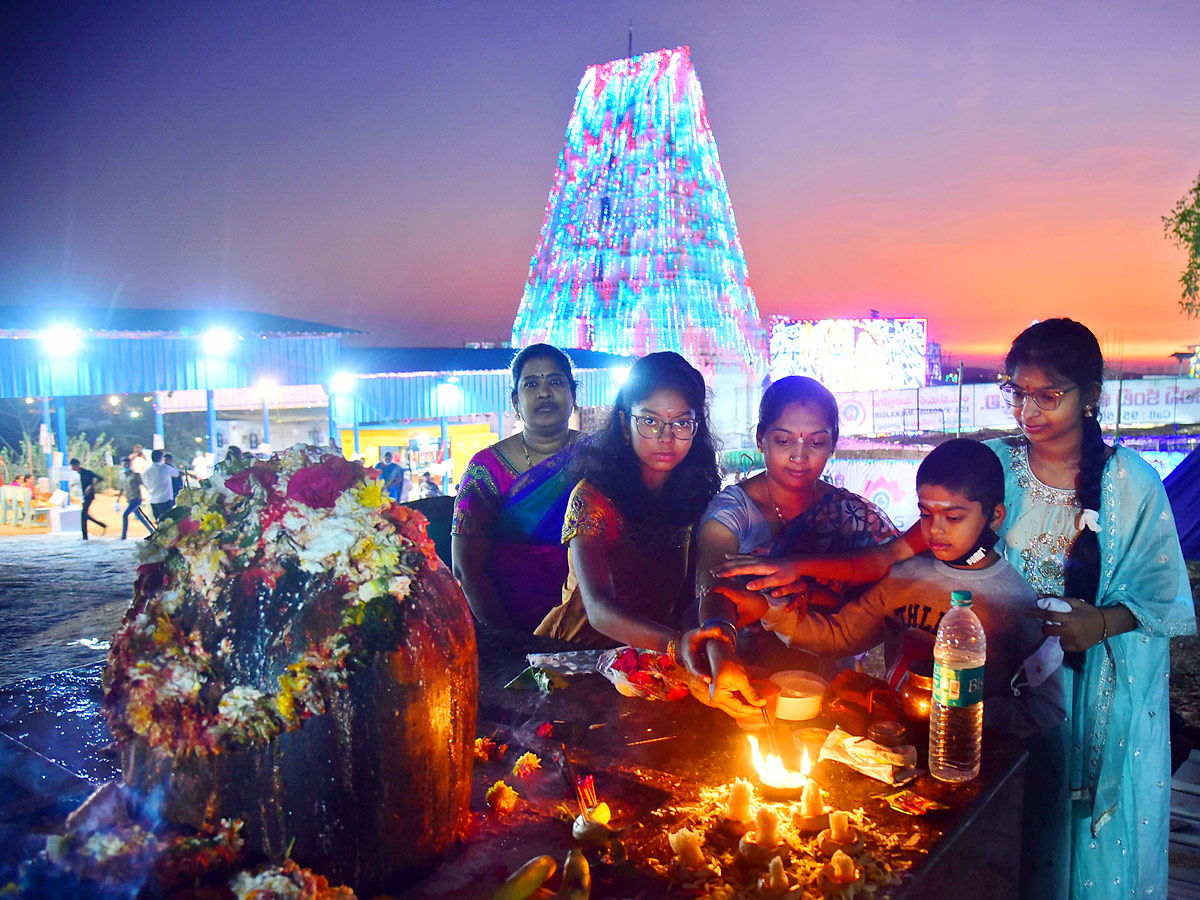 Maha shivratri Keesaragutta Temple Photos - Sakshi26