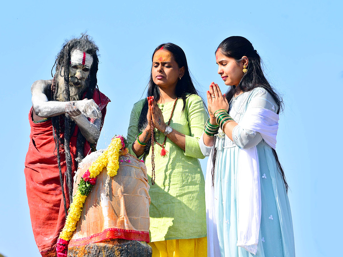 Maha shivratri Keesaragutta Temple Photos - Sakshi4