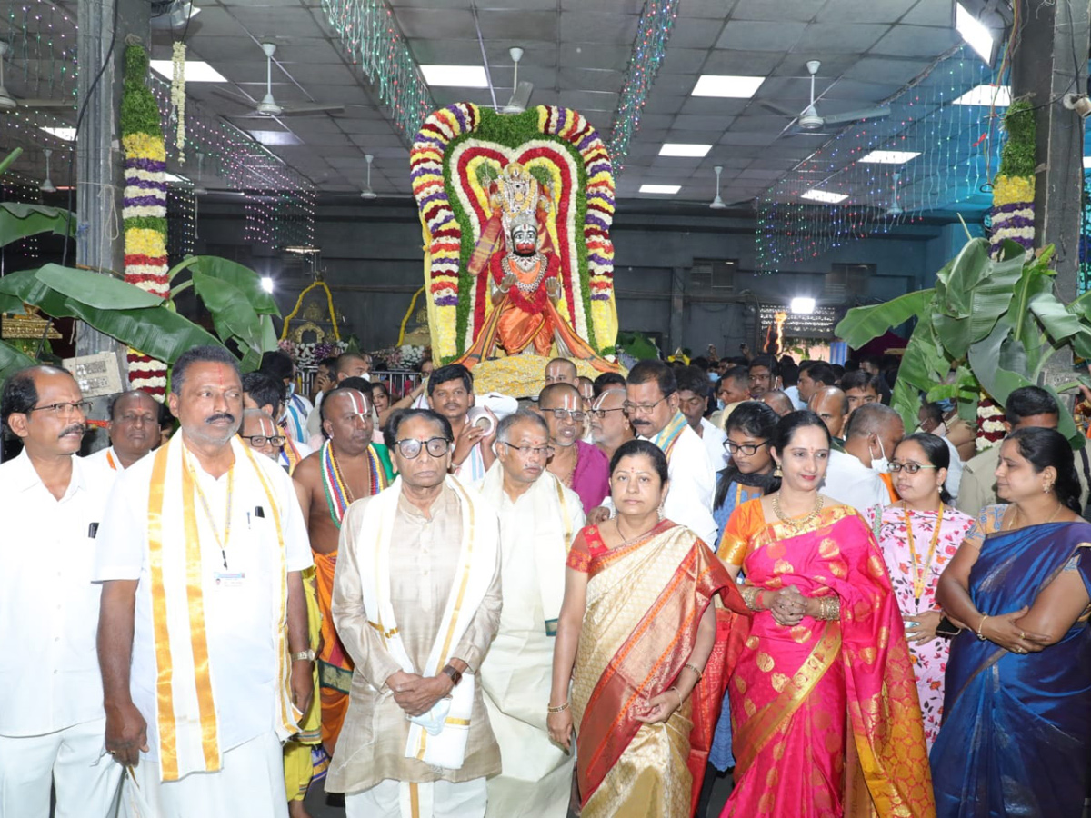 Yadadri Sri Lakshmi Narasimha Swamy Kalyanam Photo Gallery - Sakshi28