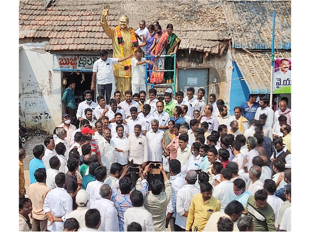 YSR Congress 12th Formation Day Celebrations Photo Gallery - Sakshi2