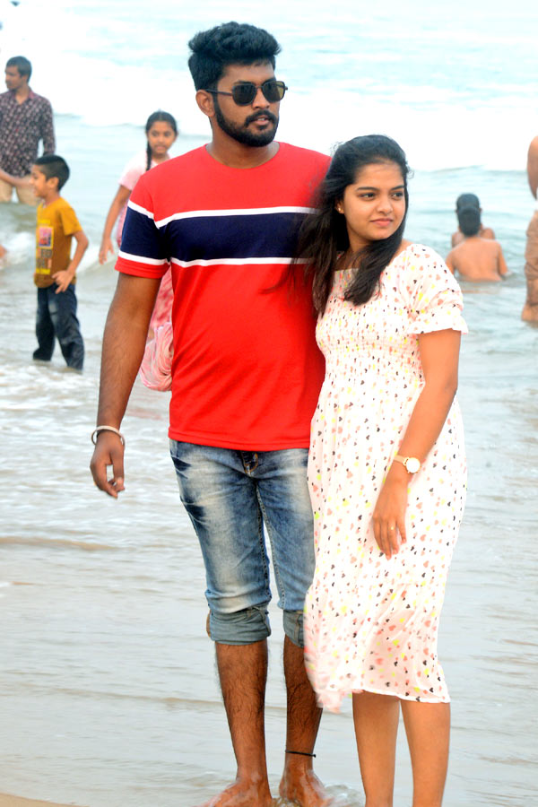 Visakhapatnam Beach Photos - Sakshi17