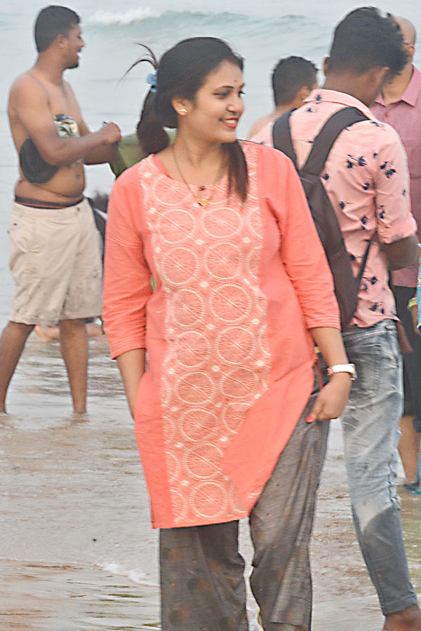 Visakhapatnam Beach Photos - Sakshi9