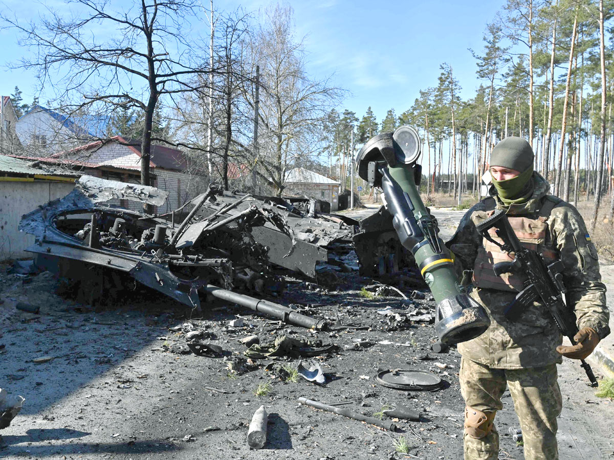 Kyiv skyline as Russian troops invade Ukraine Photo Gallery - Sakshi1