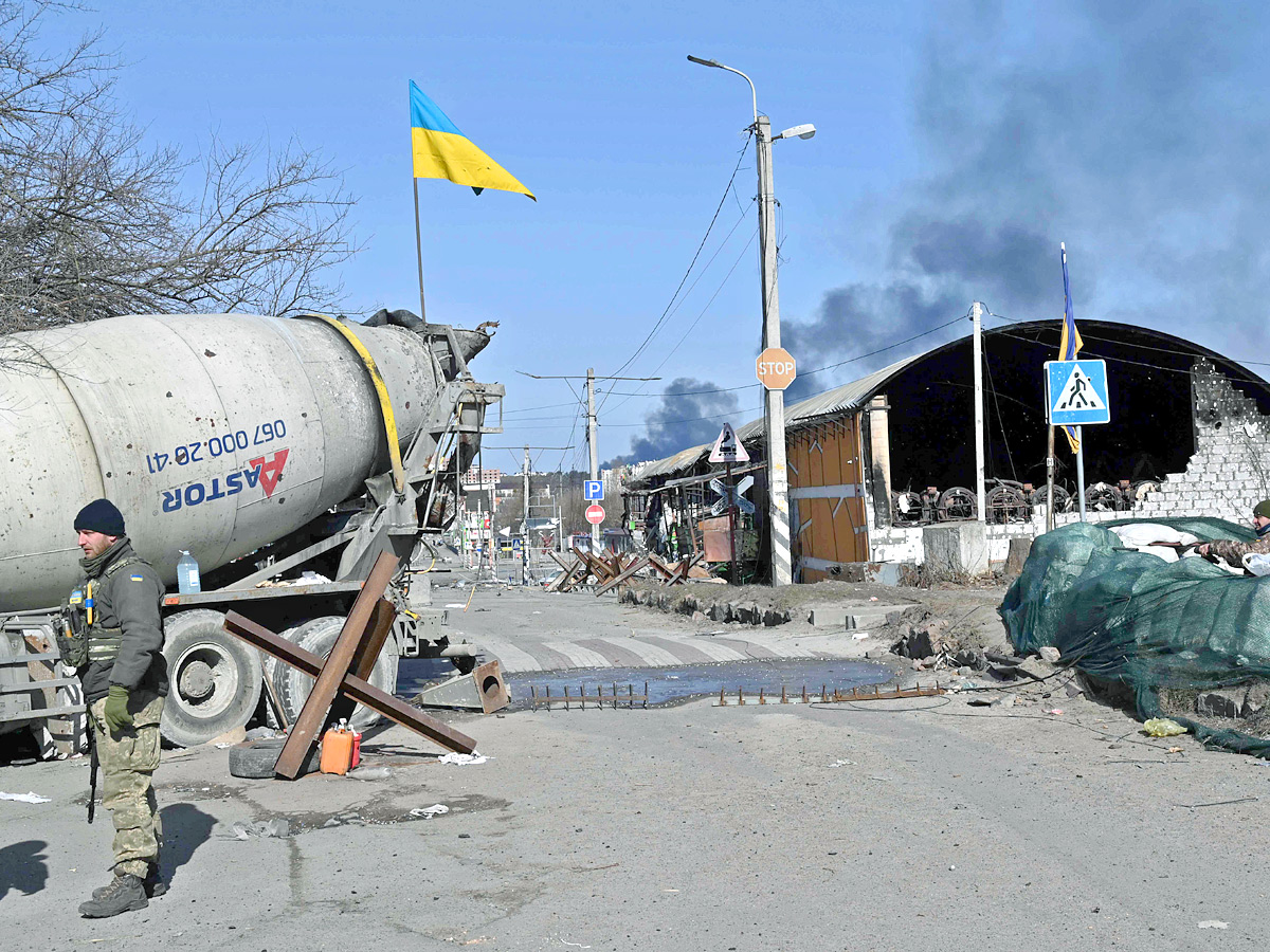 Kyiv skyline as Russian troops invade Ukraine Photo Gallery - Sakshi7