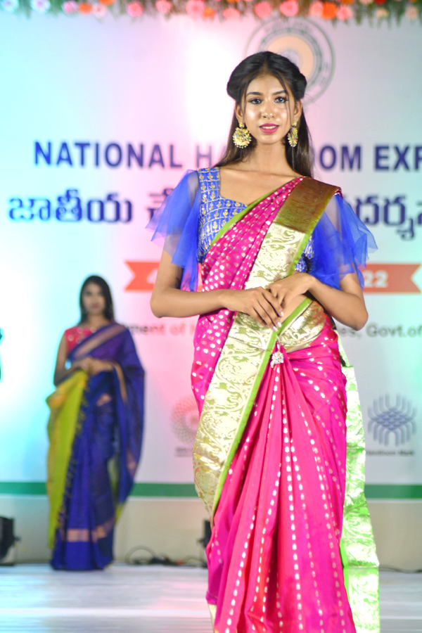 National Handloom Expo IN Vijayawada  - Sakshi12