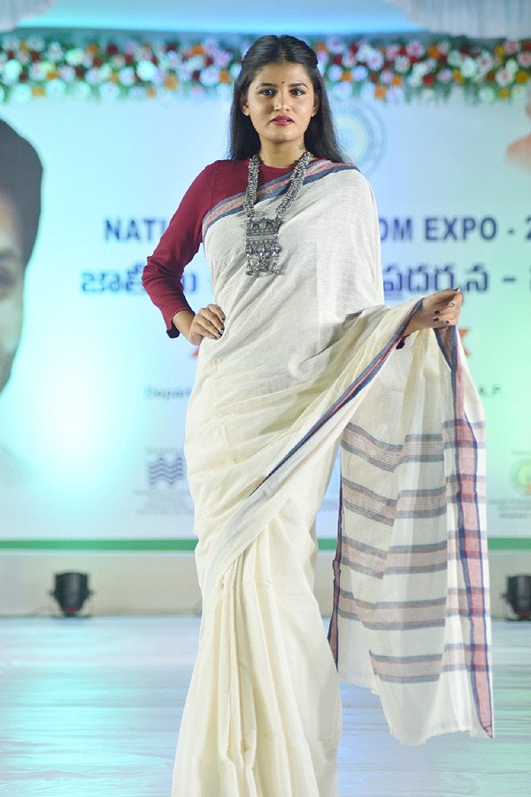 National Handloom Expo IN Vijayawada  - Sakshi13