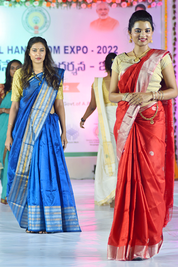 National Handloom Expo IN Vijayawada  - Sakshi17