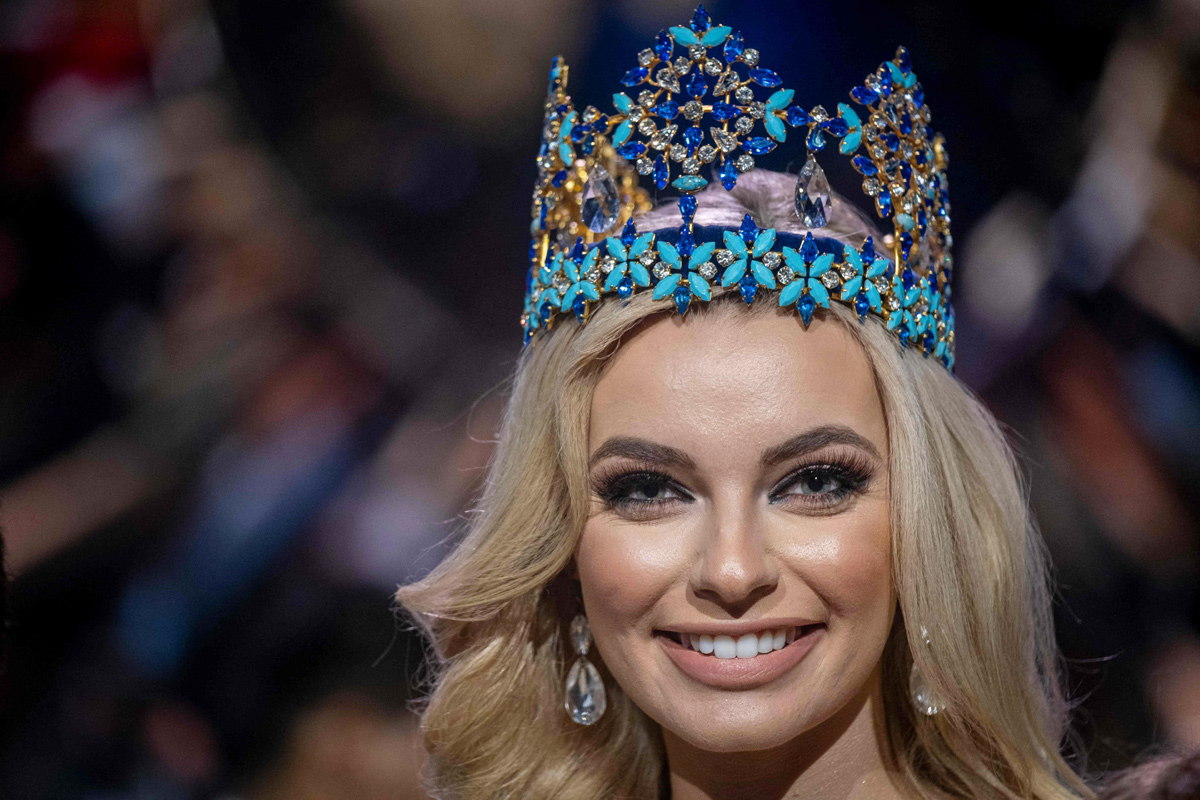 Miss World 2021 is Karolina Bielawska from Poland - Sakshi7