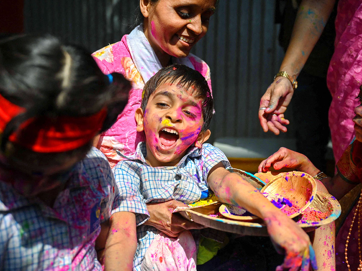 Holi Celebration 2022 HD Photos - Sakshi14