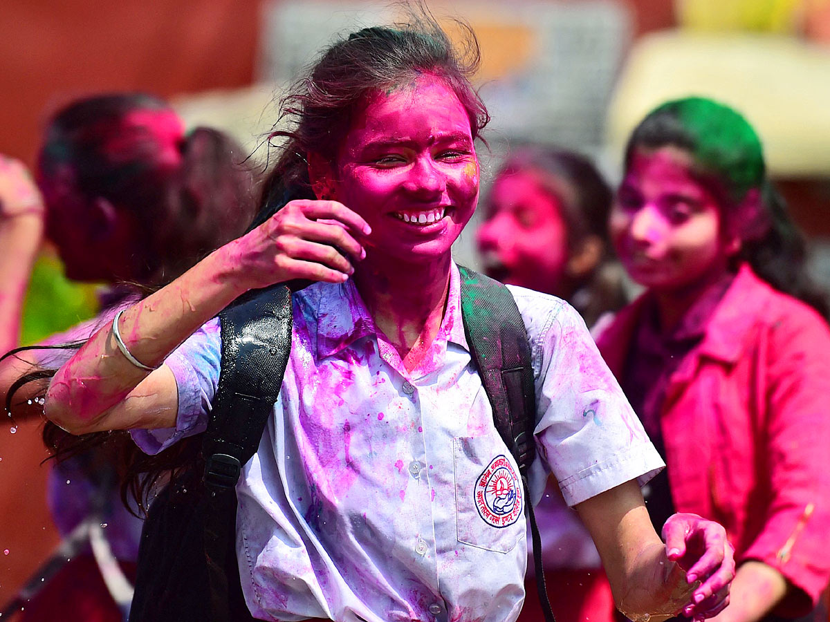 Holi Celebration 2022 HD Photos - Sakshi9