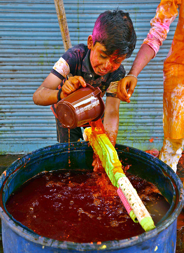 Holi Celebrations In Hyderabad - Sakshi27