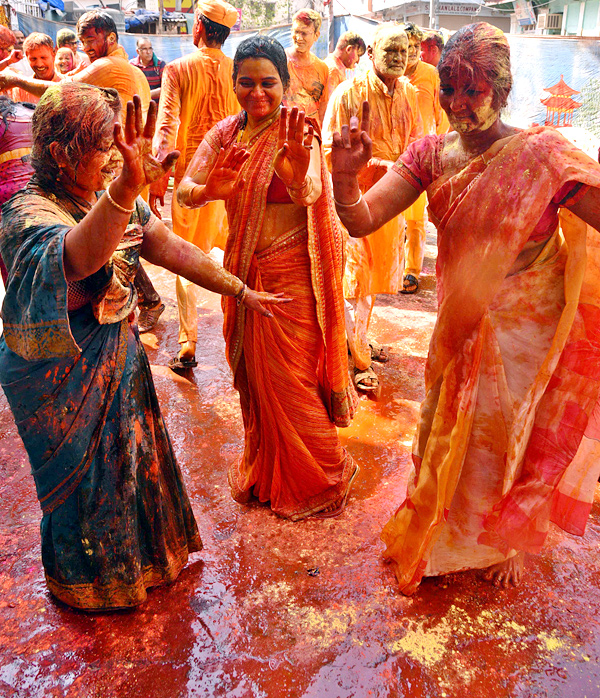 Holi Celebrations In Hyderabad - Sakshi36