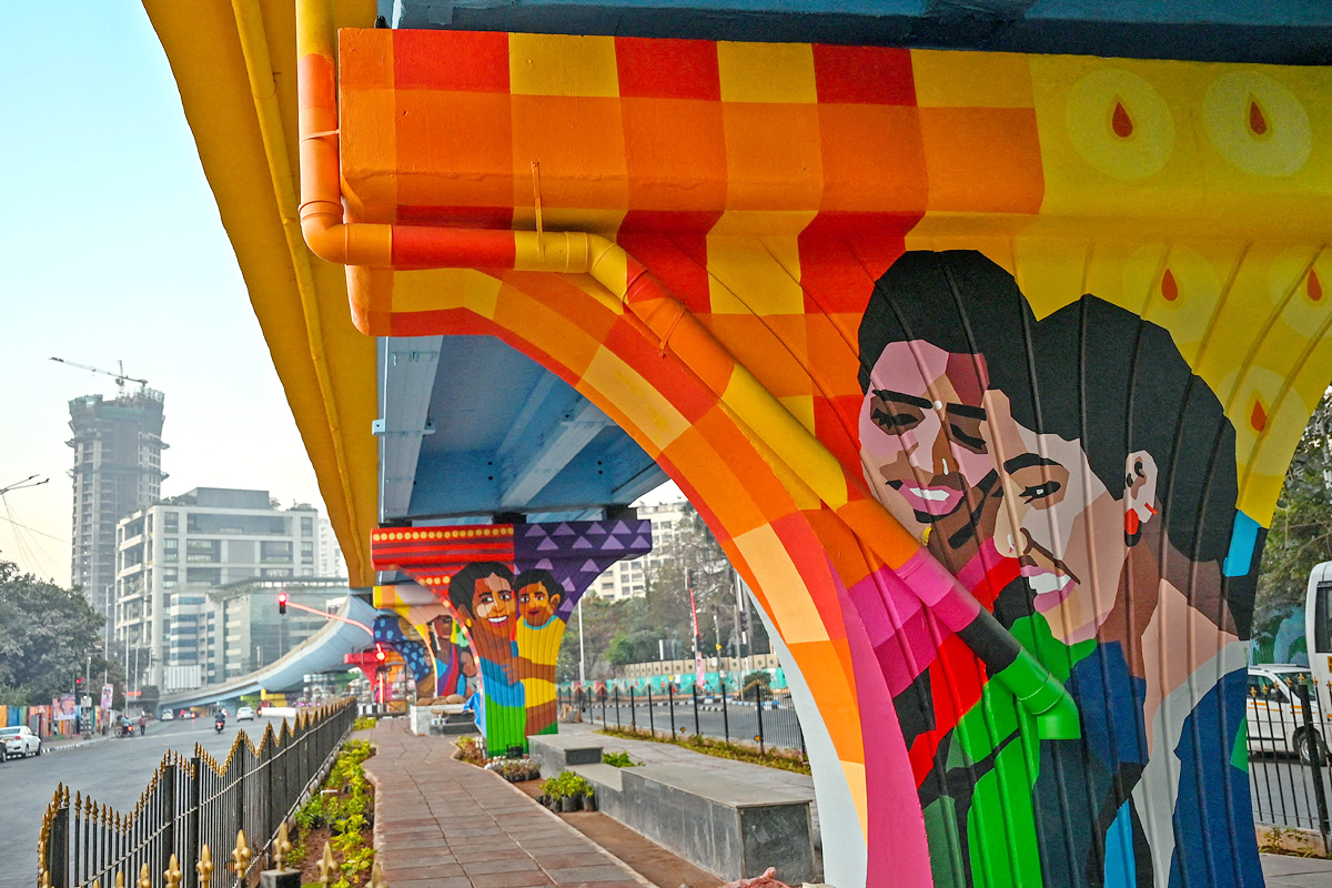 Transgender Woman Artist Ayesha Koli Paints Flyover In Mumbai - Sakshi8