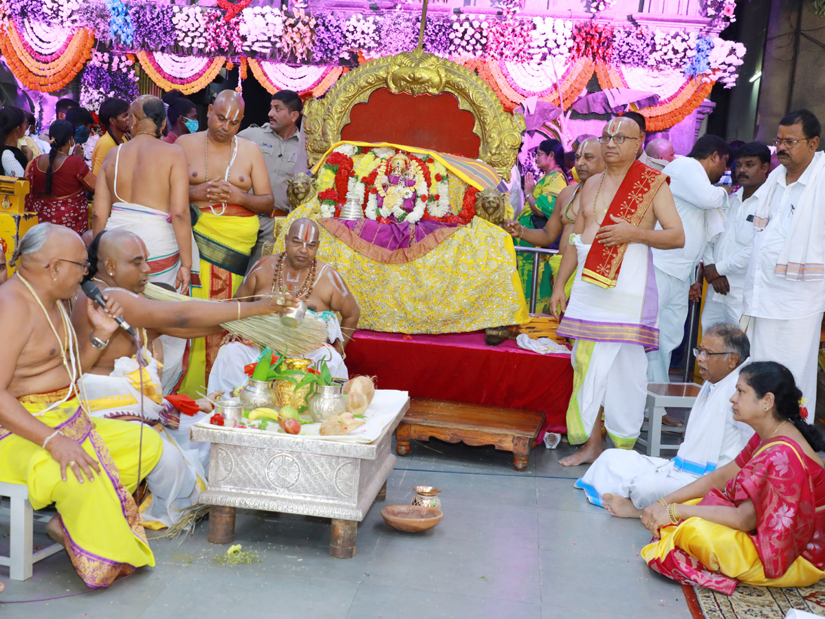 Panchkundatma Mahayagam in Yadadri Temple Photo Gallery - Sakshi13