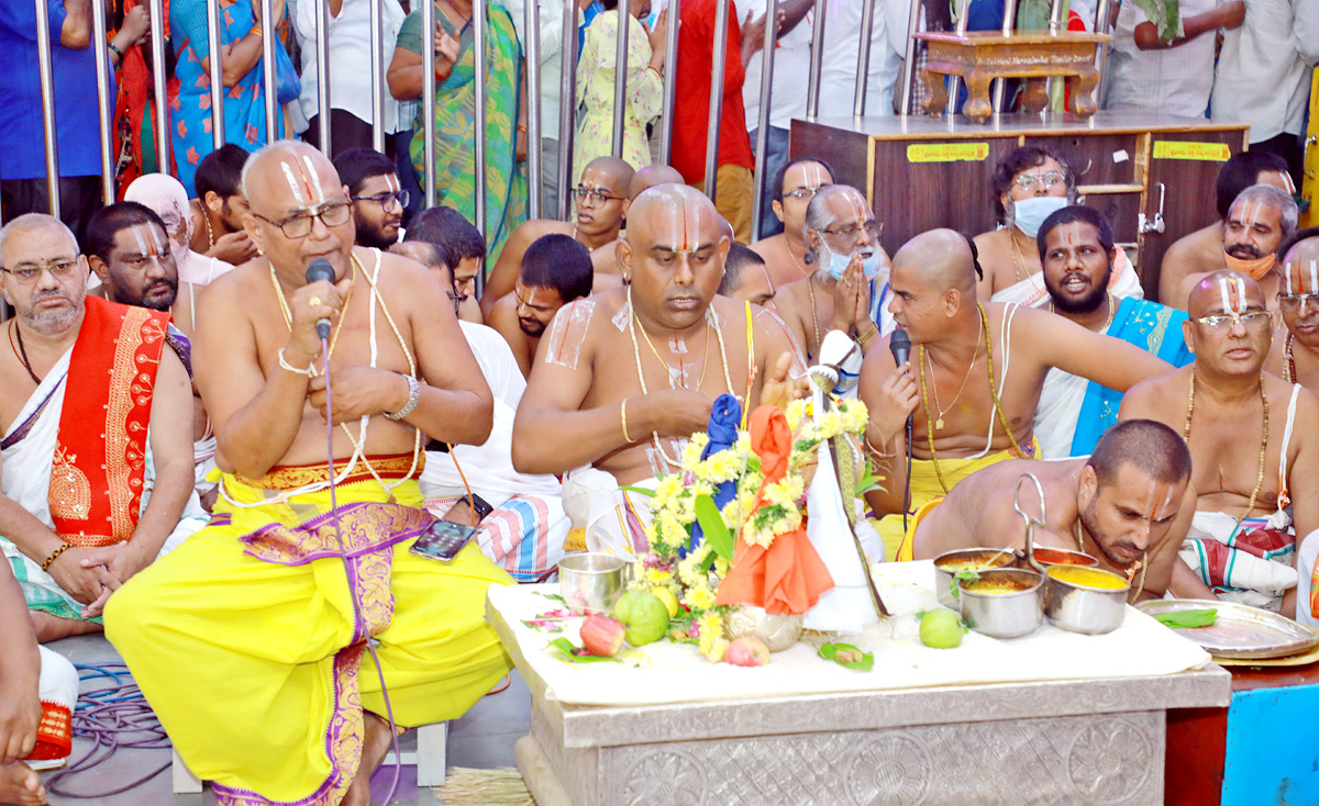 Yadadri Temple in Telangana  - Sakshi9