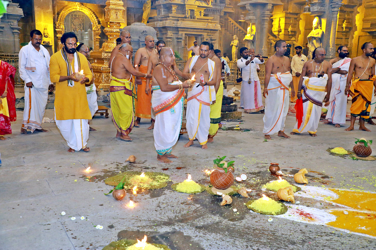 Yadadri Temple in Telangana  - Sakshi20