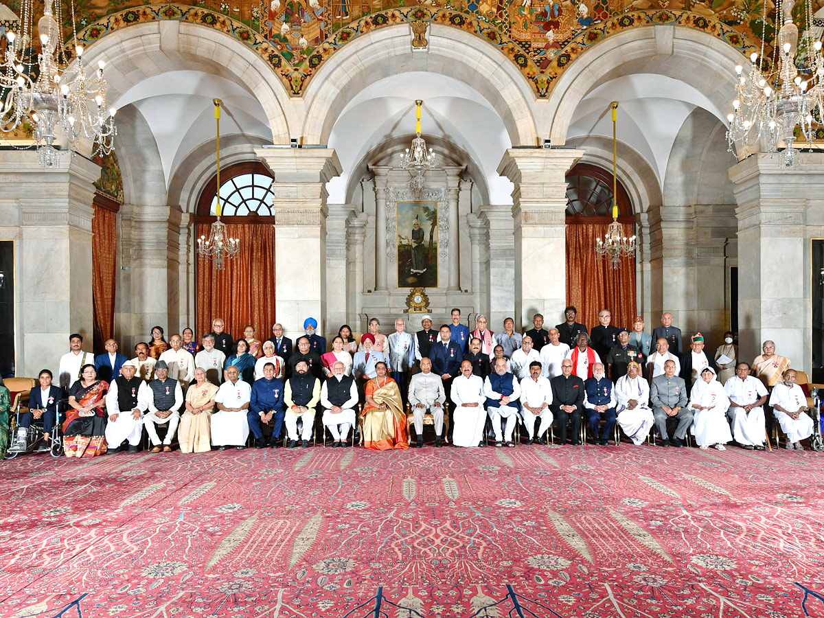 President Kovind Presents Padma Awards at 2022 Ceremony - Sakshi2