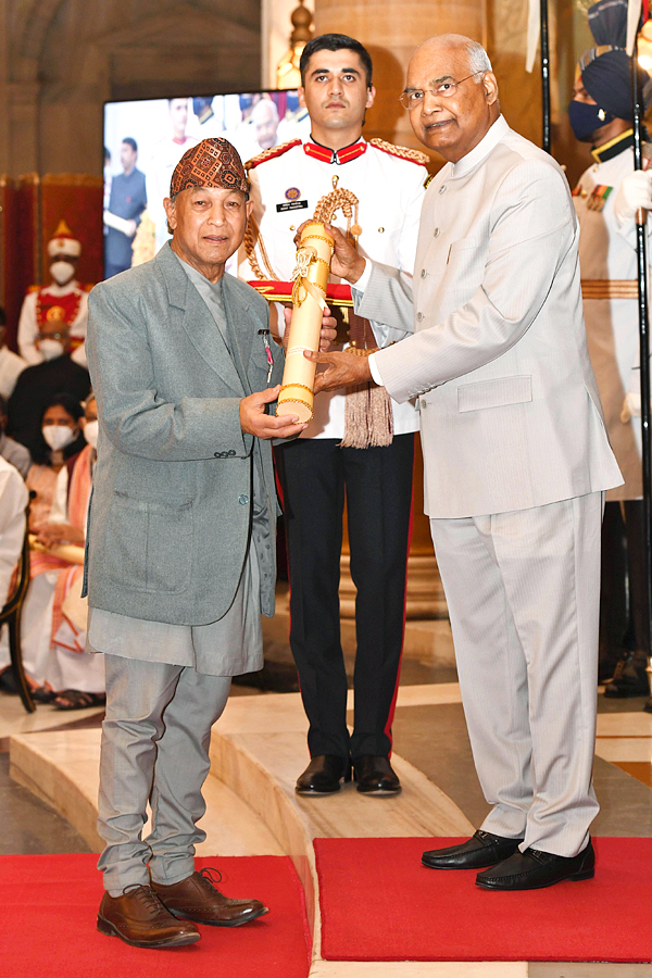 President Kovind Presents Padma Awards at 2022 Ceremony - Sakshi33