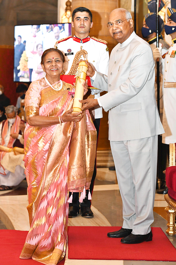 President Kovind Presents Padma Awards at 2022 Ceremony - Sakshi34