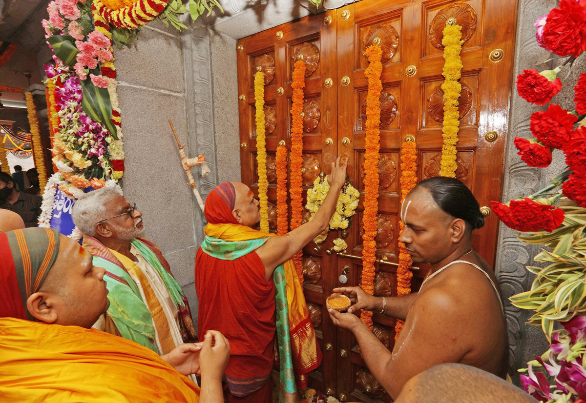 Sri Venkateswara Swamy TTD Temple Rushikonda Photos - Sakshi30