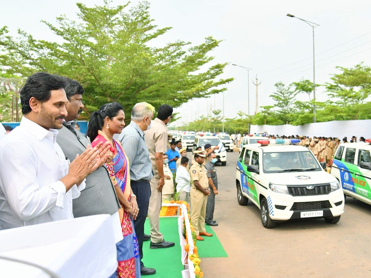 CM YS Jagan launches Disha Patrolling Vehicles  - Sakshi11