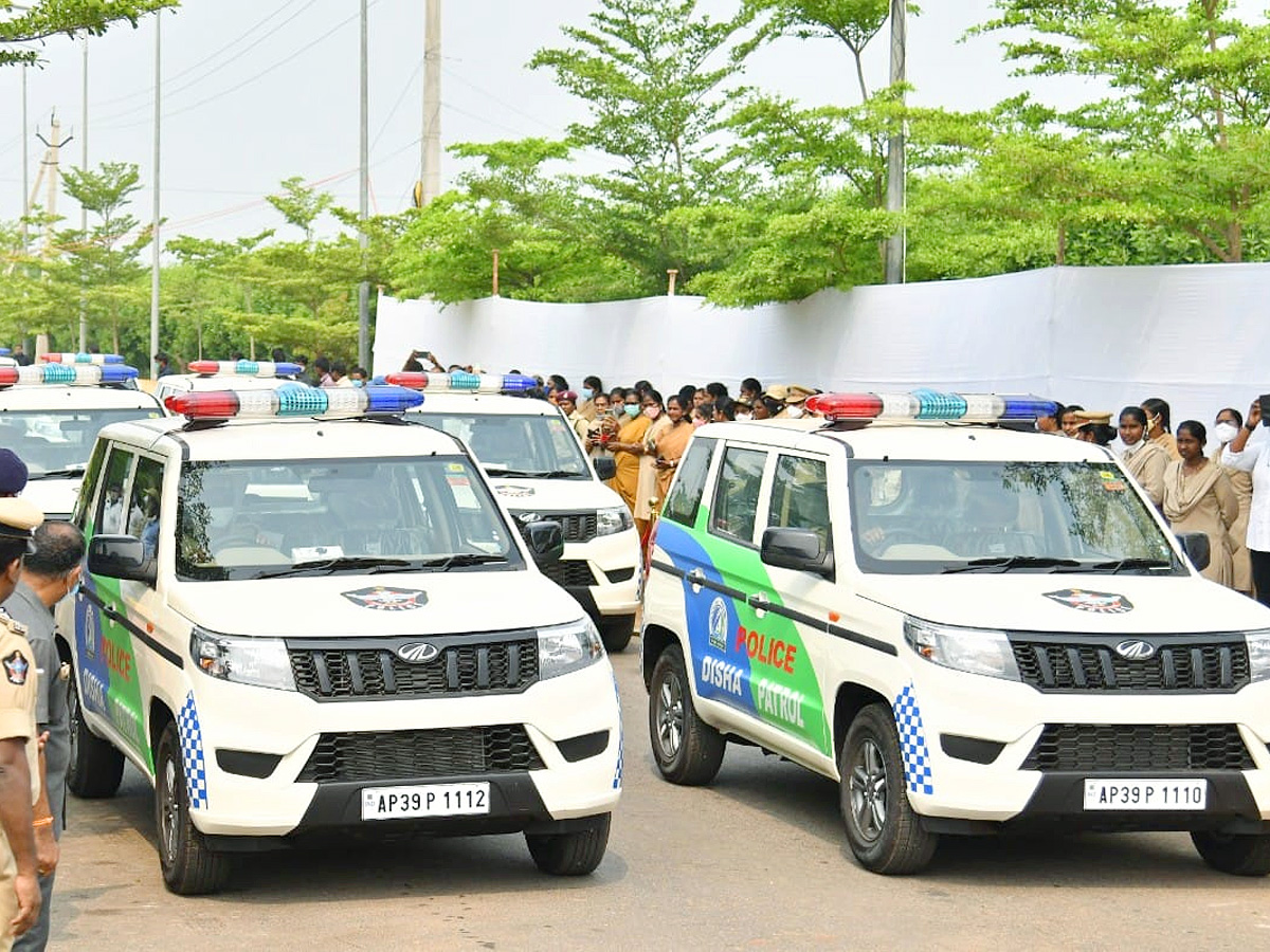 CM YS Jagan launches Disha Patrolling Vehicles  - Sakshi9