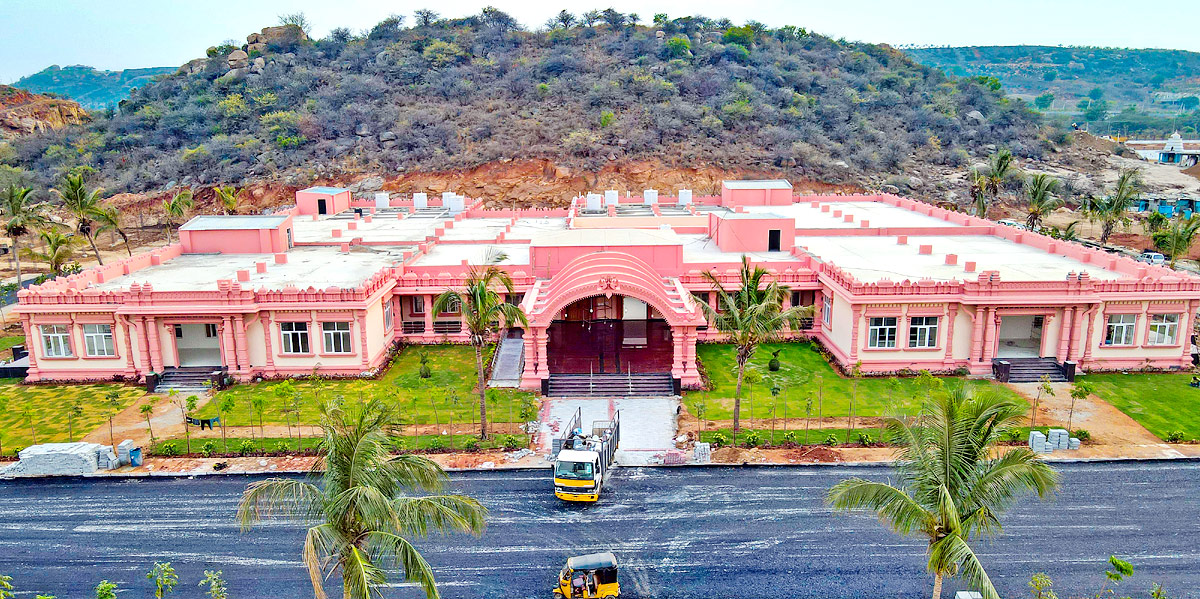 Sri Lakshmi Narasimha Swamy Temple Photos  - Sakshi7